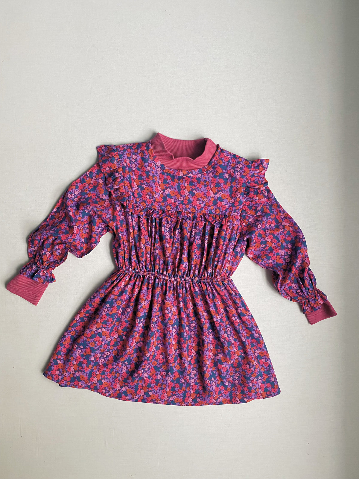 Kleed - Ruffle Blossom